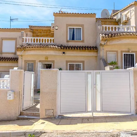 He Euphoria بيت للعطل *